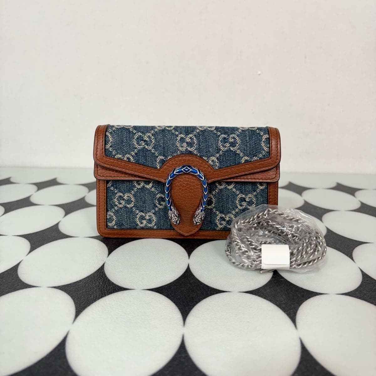 Gucci Dionysus Mini Chain Bag — photo 1