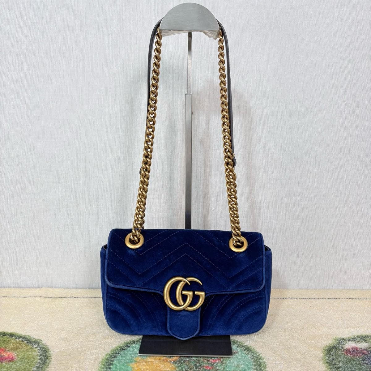 Gucci GG Marmont Velvet 22, , condition grade A