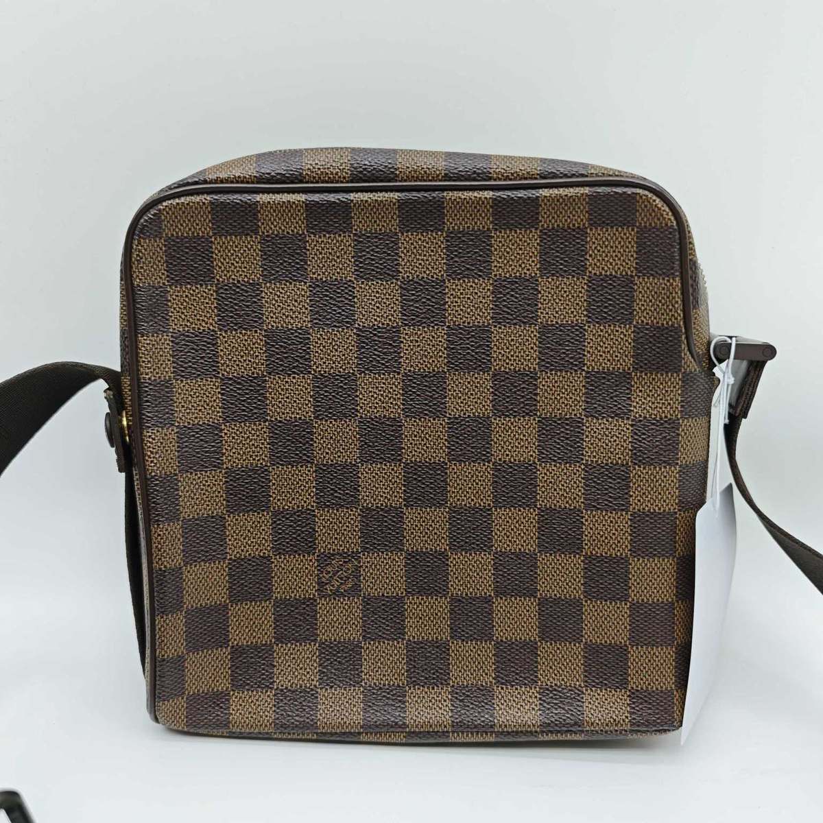 Louis Vuitton Damier Ebène Camera Bag, Brown, condition grade A