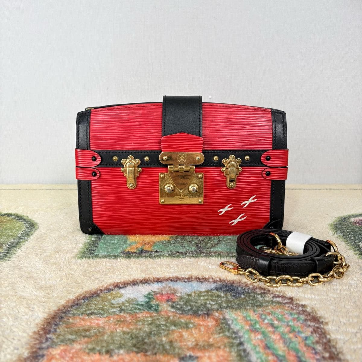 Louis Vuitton Epi Petite Malle Souple — photo 1
