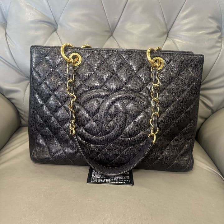 Chanel Grand Shopping Tote — photo 1