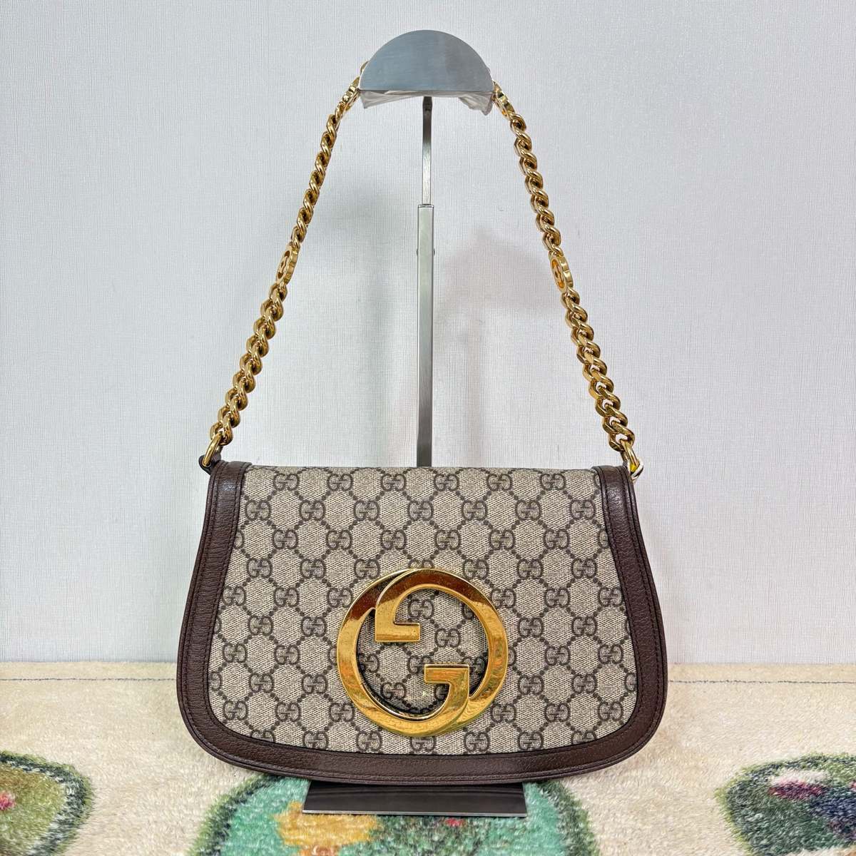 Gucci Blondie Top Handle Bag — photo 1