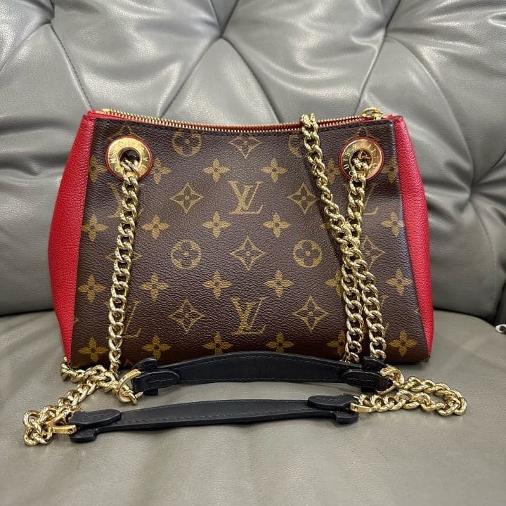 Louis Vuitton Monogram Chain Bag — photo 1