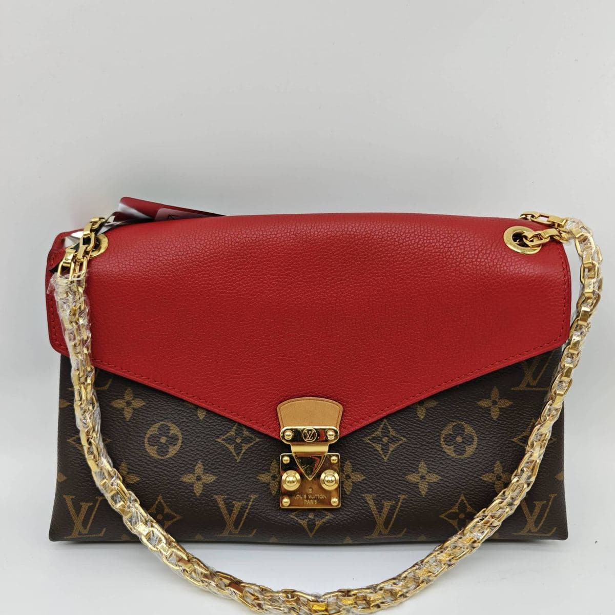 Louis Vuitton Monogram Envelope Chain Bag — photo 1