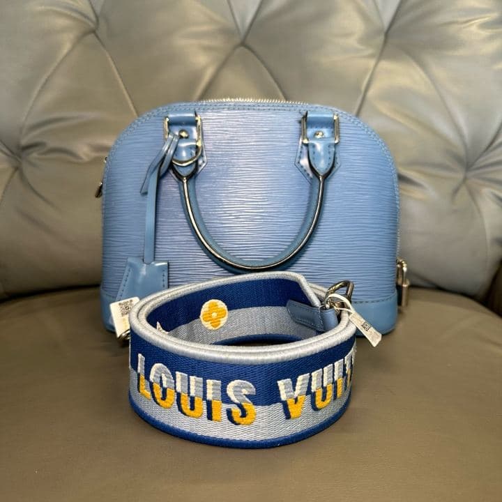Louis Vuitton Alma — photo 1