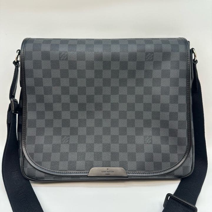 Louis Vuitton Damier Graphite Messenger Bag, Black, condition grade A
