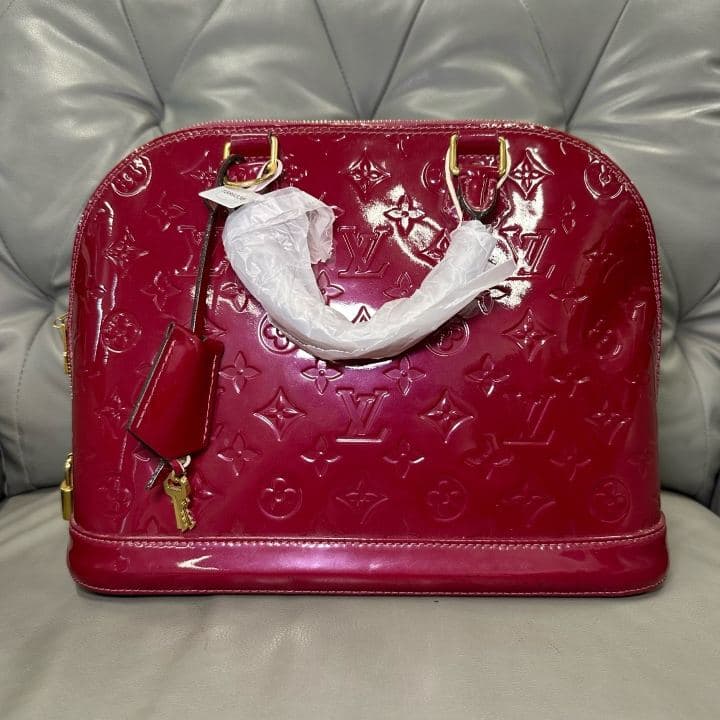 Louis Vuitton Alma — photo 1