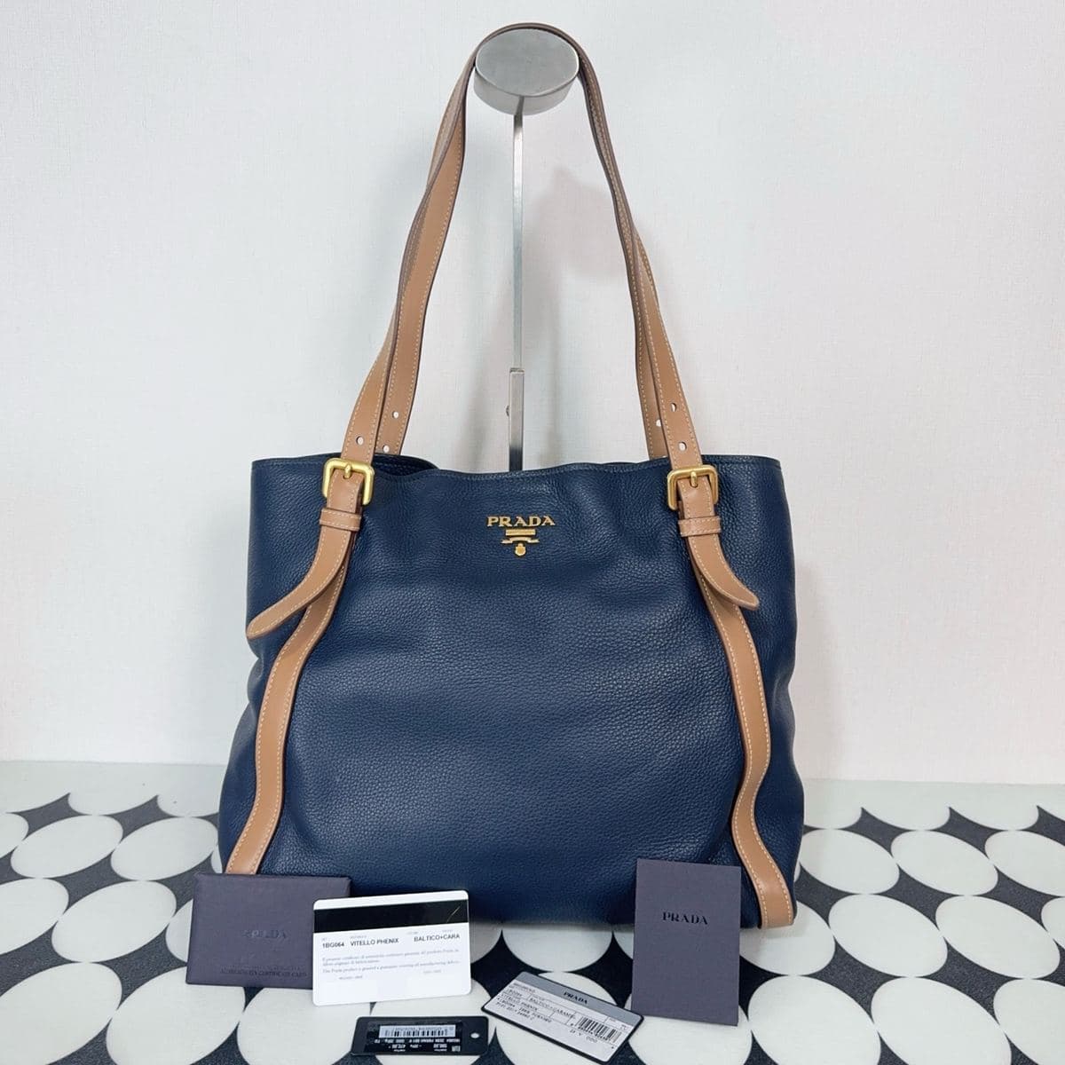 Prada Leather Tote — photo 1